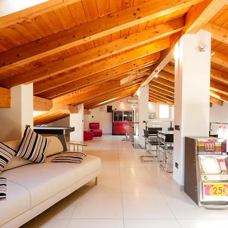 Luxury With Share Pool * Laglio