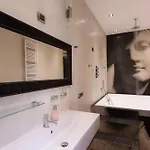 Lägenhet Luxury With Share Pool *