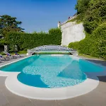 Luxury With Share Pool Lägenhet Laglio