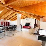 Lägenhet Luxury With Share Pool