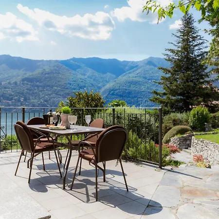 Luxury With Share Pool Appartamento Laglio